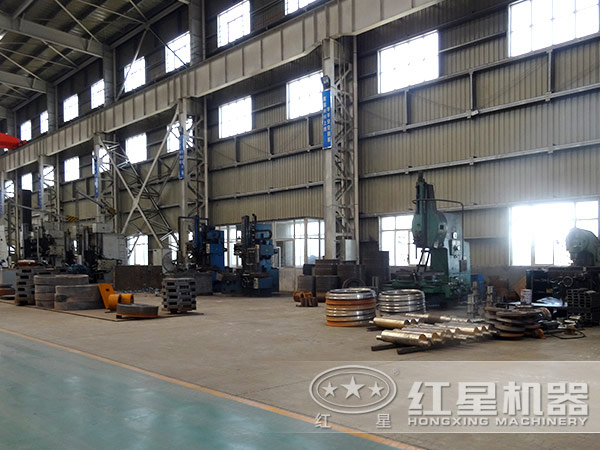 紅星磁選機(jī)廠家車(chē)間 紅星磁選機(jī)廠家車(chē)間