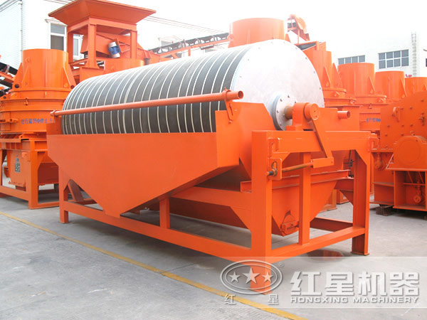 金礦磁選機(jī)設(shè)備 金礦磁選機(jī)設(shè)備