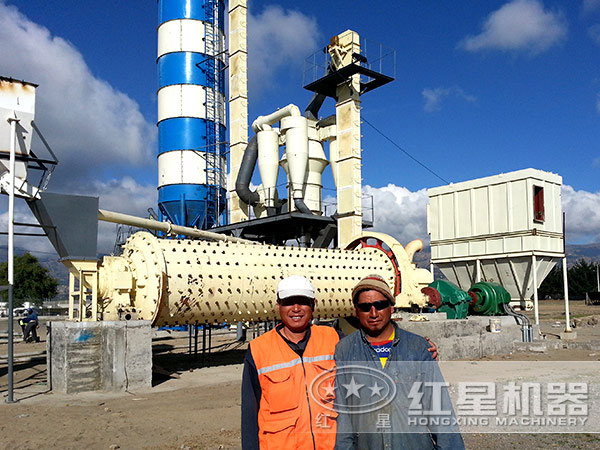 球磨機客戶現(xiàn)場 球磨機客戶現(xiàn)場